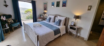 Loup Castel Boutique Hotel B&B