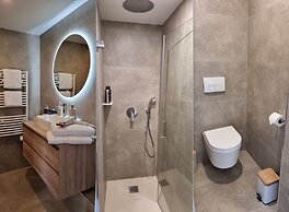 Loup Castel Boutique Hotel B&B