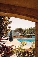 Loup Castel Boutique Hotel B&B