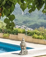 Loup Castel Boutique Hotel B&B