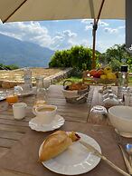 Loup Castel Boutique Hotel B&B