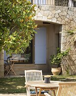 Loup Castel Boutique Hotel B&B