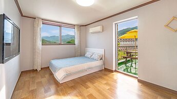 Samcheok Badayeohaengpension