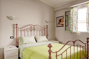 Taormina Standard Sea View Apartment