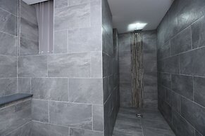 New Oxford House Apartments