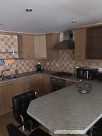 Beautiful 3-bed Apartment in Gourock