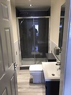 Beautiful 3-bed Apartment in Gourock