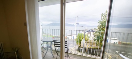 Beautiful 3-bed Apartment in Gourock