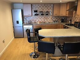 Beautiful 3-bed Apartment in Gourock