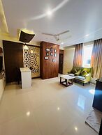 Hotel Monarch International