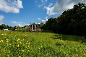Beautiful 1 bed Glamping pod in Battle