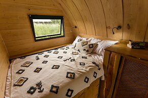 Beautiful 1 bed Glamping pod in Battle