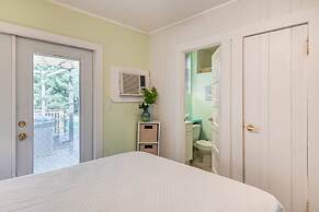 Vilano Cottage Unit A