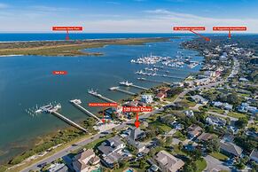 Waterfront Paradise