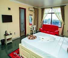 THE GOLDEN PIGEON HOTEL AND SPA