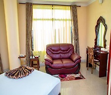 THE GOLDEN PIGEON HOTEL AND SPA