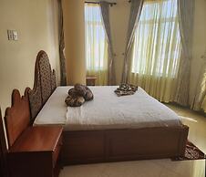 THE GOLDEN PIGEON HOTEL AND SPA