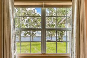 Debra Jean's River Retreat