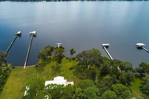 Debra Jean's River Retreat