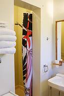 The Bonnie Inn Unit 6