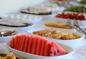 Grand Faik Hotel Çeşme