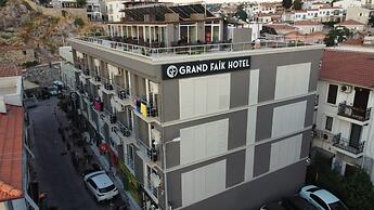 Grand Faik Hotel Çeşme
