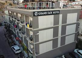 Grand Faik Hotel Çeşme