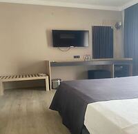 Grand Faik Hotel Çeşme