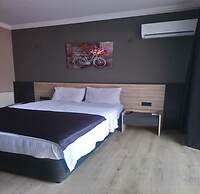 Grand Faik Hotel Çeşme