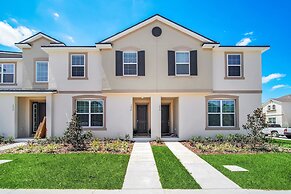 1878 Tropical Palms Circle