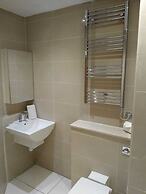 Contractor Mid week bookers