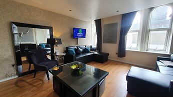 Contractor Mid week bookers