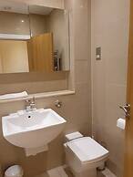 Contractor Mid week bookers