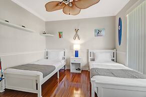 2203 Cape Coral Pkwy W