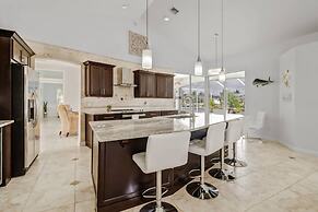 2203 Cape Coral Pkwy W