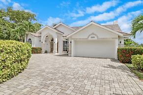 2203 Cape Coral Pkwy W