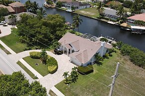 2203 Cape Coral Pkwy W