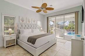 2203 Cape Coral Pkwy W