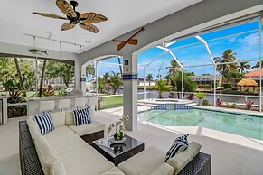 2203 Cape Coral Pkwy W