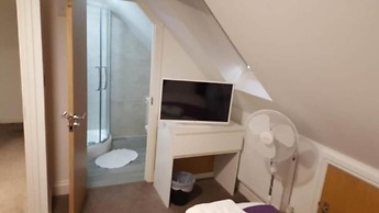 Heathrow Travellers Hub