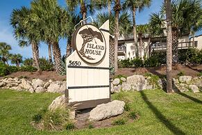 Island House C219