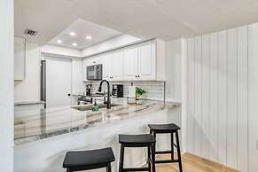 Island House C219