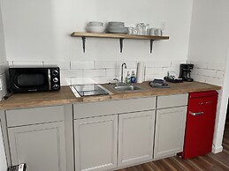 Trailhead Cabins & Lodging