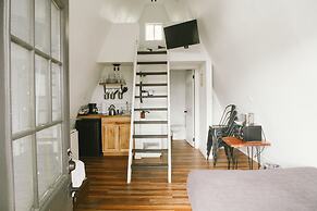 Trailhead Cabins & Lodging