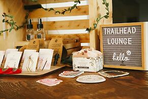 Trailhead Cabins & Lodging