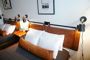 Trailhead Cabins & Lodging