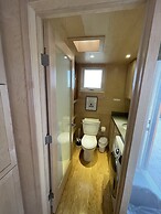 BV Overlook Camp & Lodging