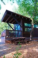 Cedar Creek Lodging & RV Park