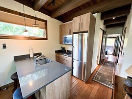 Cedar Creek Lodging & RV Park