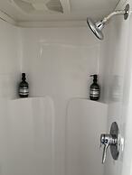 Cedar Creek Lodging & RV Park